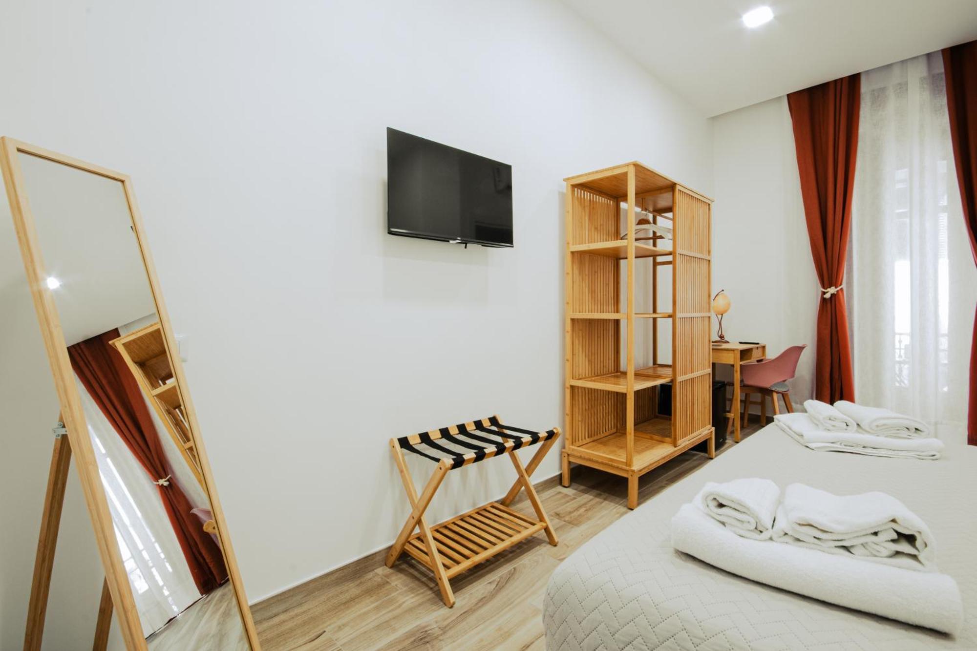 B&B Lara'S Home By I Borbone Napoli Dış mekan fotoğraf