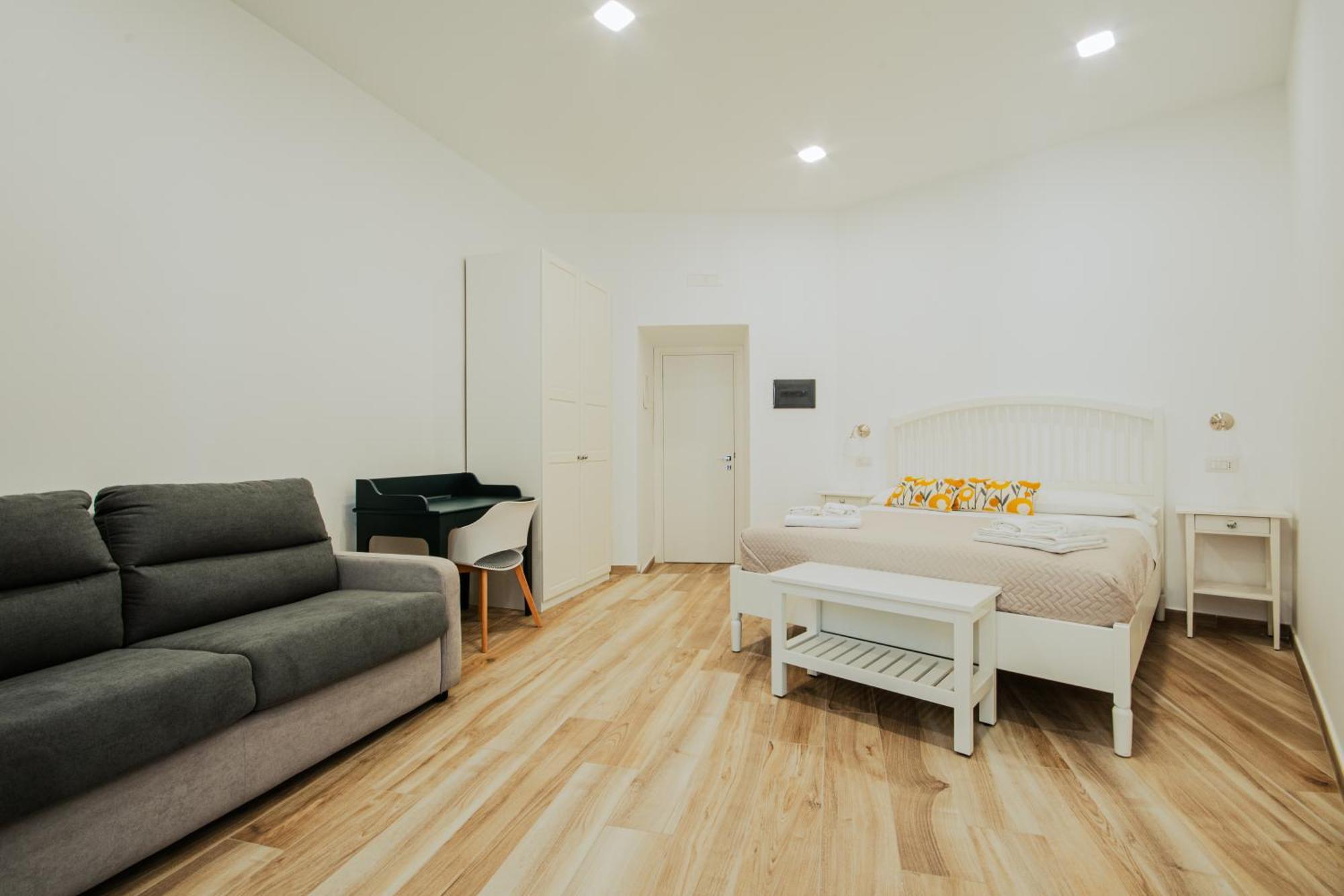 B&B Lara'S Home By I Borbone Napoli Dış mekan fotoğraf