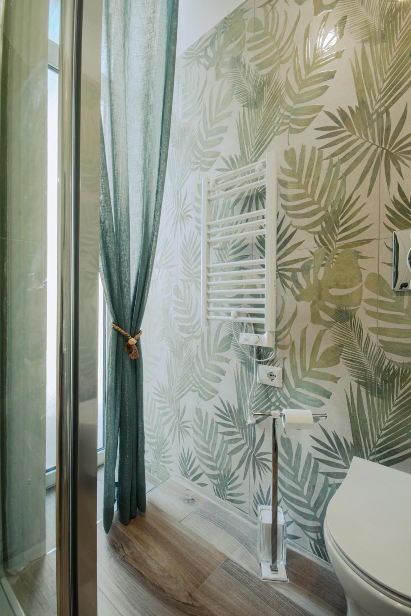 B&B Lara'S Home By I Borbone Napoli Dış mekan fotoğraf